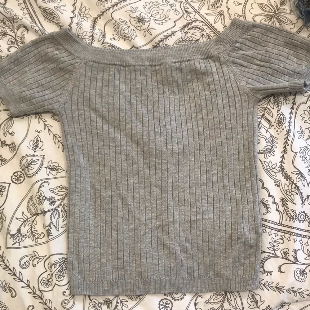 Cropped Forever 21 Grey Knit